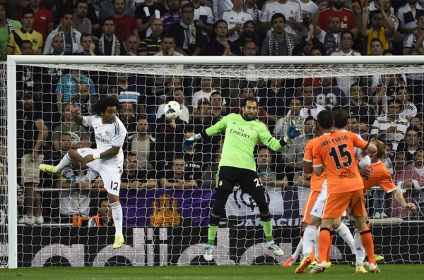 Real Madrid tropieza y derrocha muchas de sus opciones de ganar la Liga