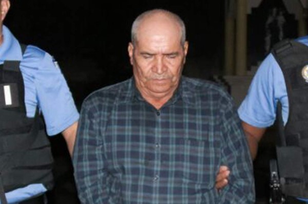 Capturan a abuelo por abusar de jovencita durante cuatro años