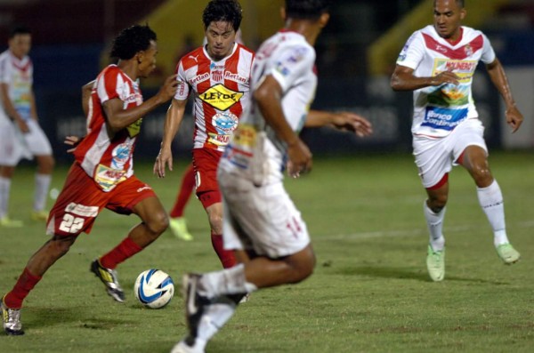 El Vida no pasa del empate ante la Real Sociedad en La Ceiba