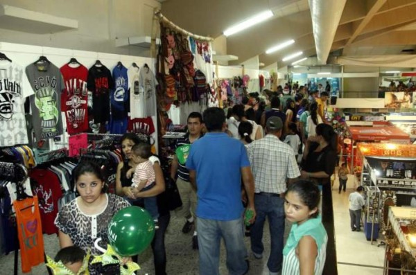 Hasta comerciantes de Sudamérica vendrán a la Feria Juniana 2015