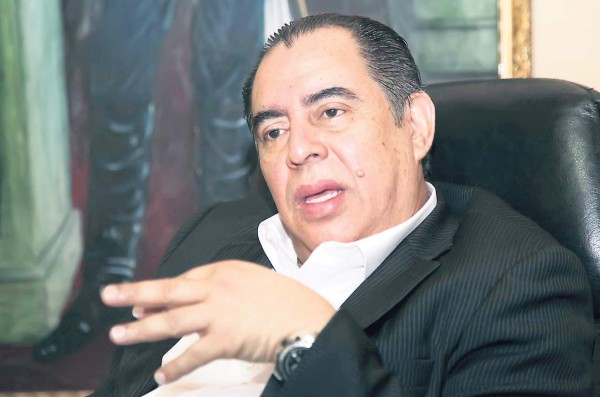 Hoy dan último adiós a Edwin Pavón en San Pedro Sula