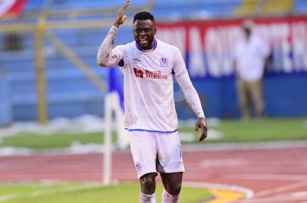 Video: Yustin Arboleda sufrió su primera expulsión con el Olimpia