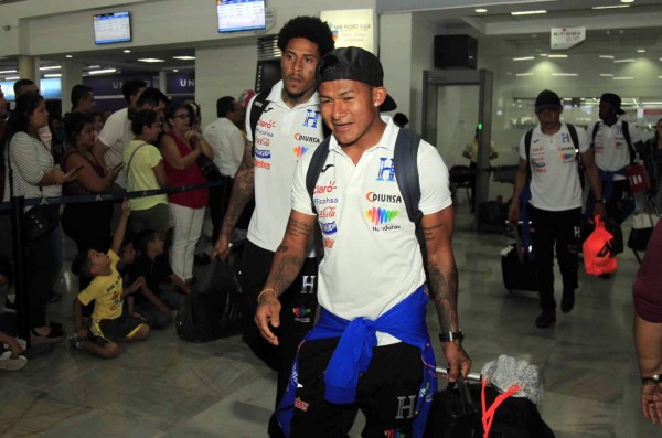 Selección de Honduras regresa tras pobre gira en Asia y Estados Unidos