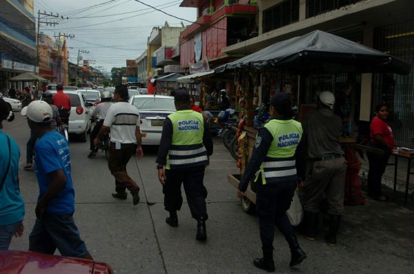 Incrementarán operativos contra la venta de pólvora en La Ceiba