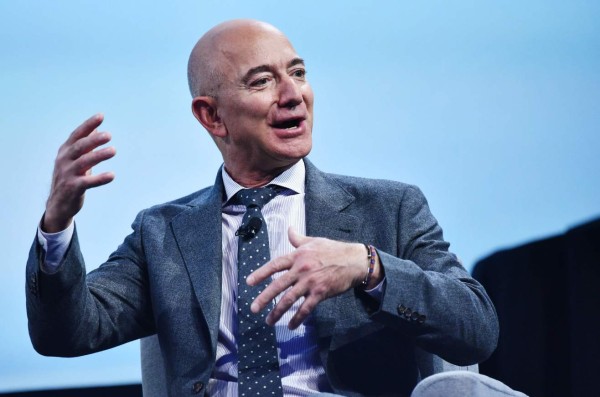 Bezos donará $10,000 millones para lucha contra el cambio climático