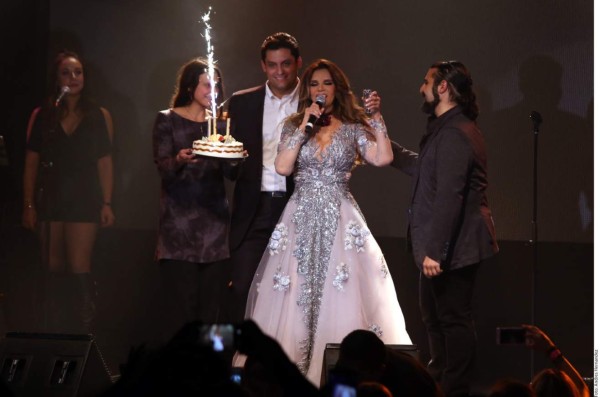 Así de espectacular se presenta Lucía Méndez al celebrar sus 63 años