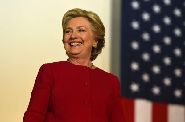Hillary se lanza a conquistar el voto latino en Florida, Trump también