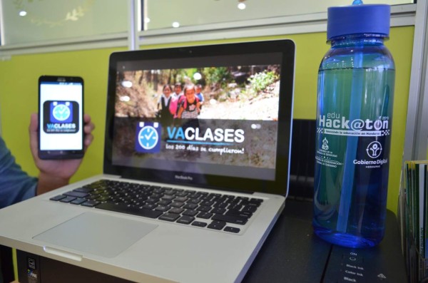 Sampedranos triunfan en competencia nacional de aplicaciones móviles