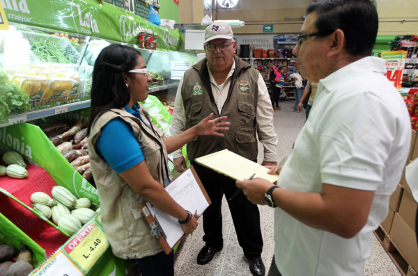 Habilitan la línea 115 para denunciar abusos en cobro de 15% de ISV