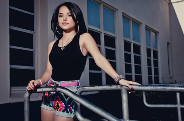 Becky G. no ama a Austin Mahone