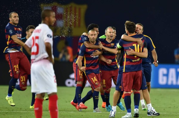 En imágenes Barça campeón de la Supercopa Uefa