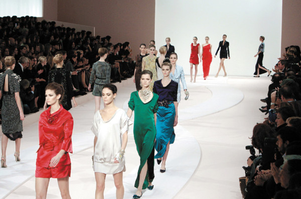 París, invadida por la moda y Glamur