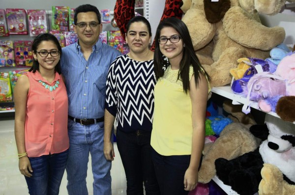 Diunsa inaugura Feria del Juguete 2014