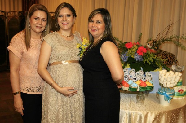 Gabriela y Elías Handal esperan a su segundo hijo