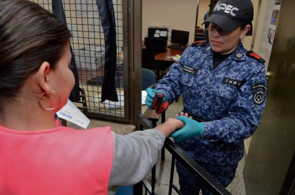 Colombia libera primeros indultados de las Farc