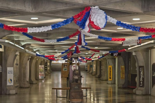 Atentado terrorista en metro de Chile deja al menos ocho heridos