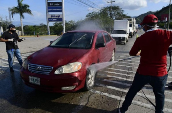 Habilitan en San Pedro Sula línea para asistencia por coronavirus