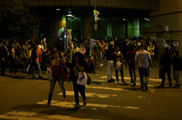 Investigan causas de apagón en Venezuela