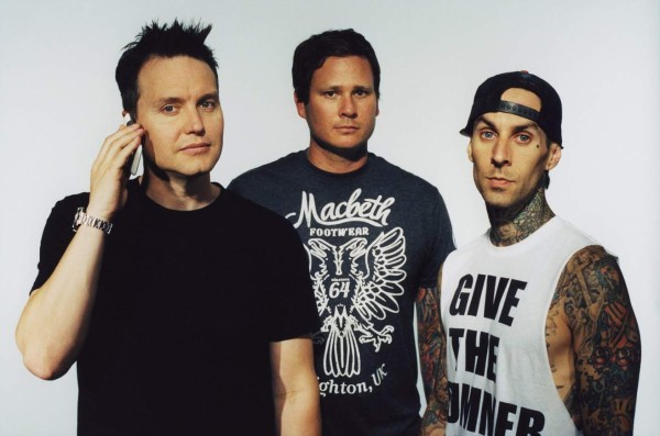 Vocalista de Blink-182 revela que tiene cáncer: 'Tengo miedo'