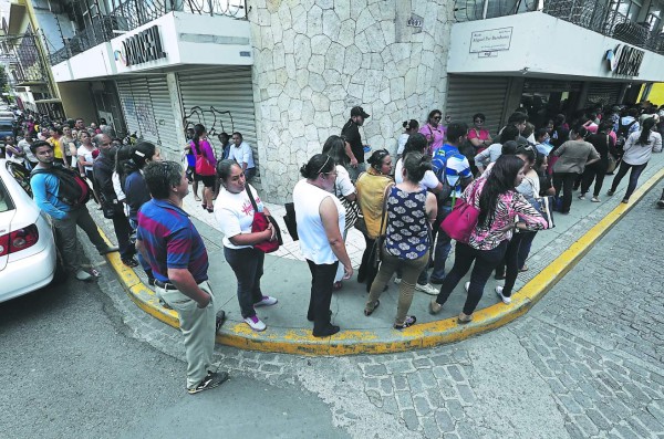 Educación afirma que aumento sí se pagó