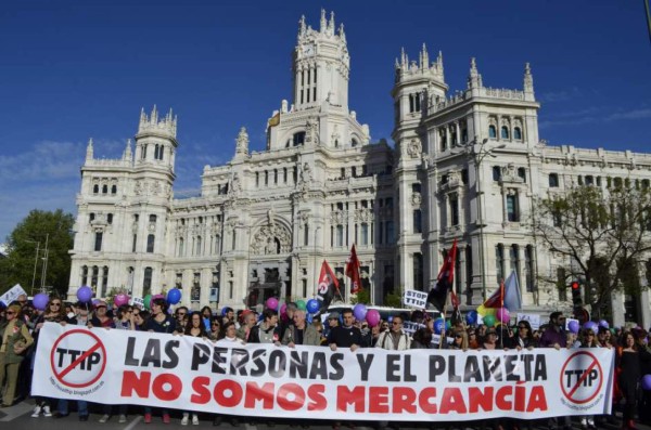 La UE y EUA intentan avanzar en acuerdo comercial antes de la salida de Obama