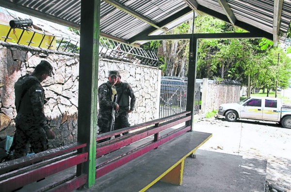 En un billar matan a cobrador de buses en Choloma