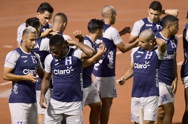 Selección de Honduras afina estrategia para enfrentar a Chile