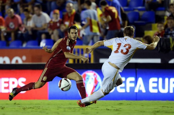 España recupera la confianza con goleada a Macedonia
