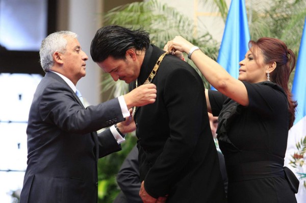 Ricardo Arjona reacciona sobre crisis en Guatemala