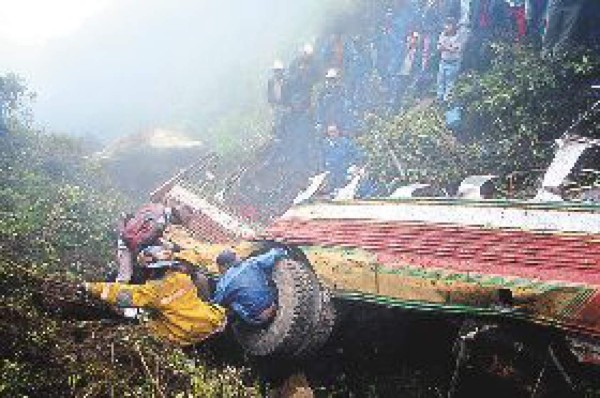 42 muertos por accidente de un autobús en Guatemala