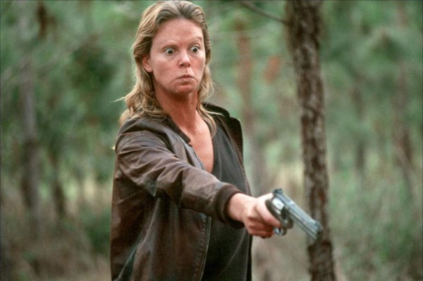 En “Monster”, Theron caracterizó a Aileen Wuornos, exprostituta ejecutada en 2002 por haber matado a 7 hombres.