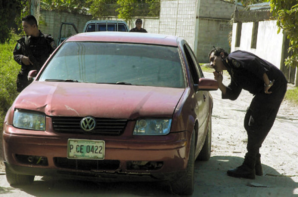 Matan a policías en inicio de operativo en San Pedro