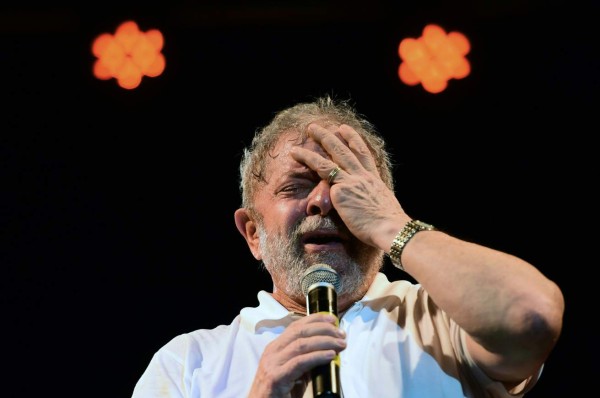Fiscalía acusa a Lula de tráfico de influencias