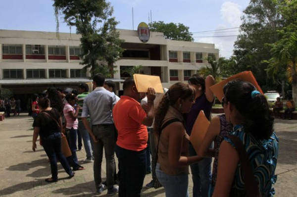 'Trámites en Unah-vs serán más ágiles'