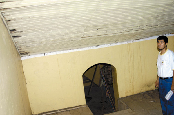 En ruinas monumento histórico de Trujillo