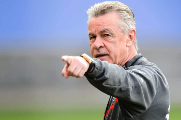 Hitzfeld advierte de un 'riesgo de explosión' en el Bayern Múnich&nbsp;&nbsp;