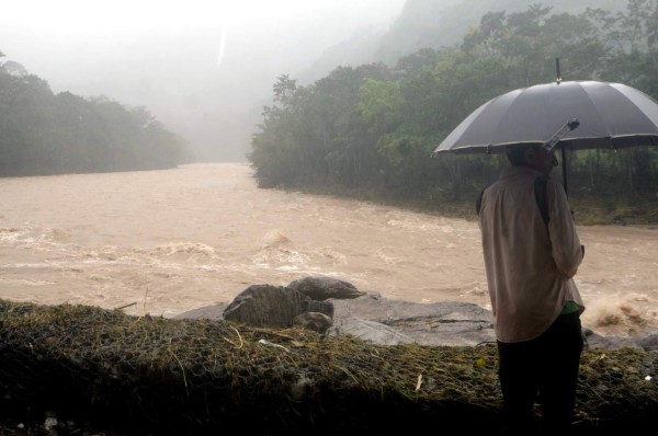 Más de 20 aldeas de La Ceiba incomunicadas por lluvias