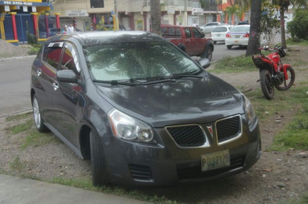 Ejecutan a hombre en estacionamiento de La Ceiba  