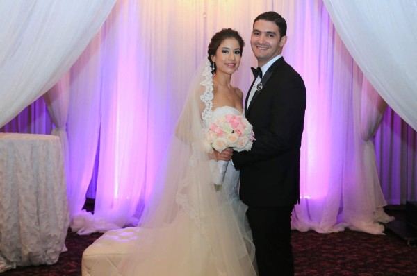 Emoción que los novios celebraron