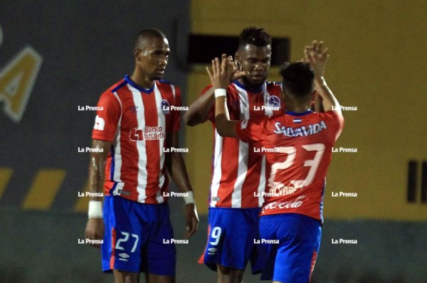 ¡Goleada! Olimpia no tuvo piedad del Juticalpa y lo hunde