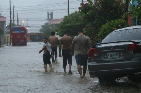 Lluvias causan daños en San Pedro Sula y zonas aledañas