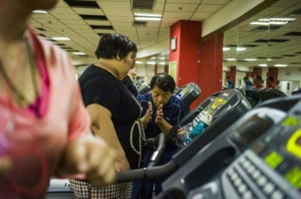 Empresa china ofrece dinero a sus empleados por bajar de peso