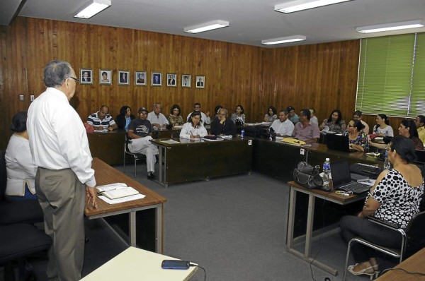 Se reactiva conflicto por las escuelas normales de Honduras