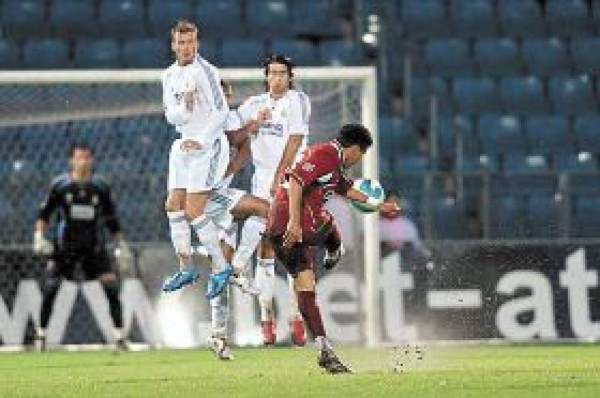 Españoles elogian a Rambo de León