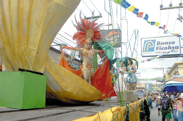 Alegre cierre de feria de los progreseños