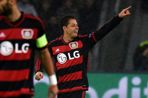 'Chicharito' Hernández supera la barrera de los 100 goles a nivel de clubes