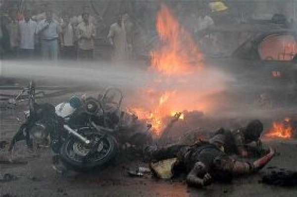 Al menos 58 muertos por atentado en santuario chií de Irak