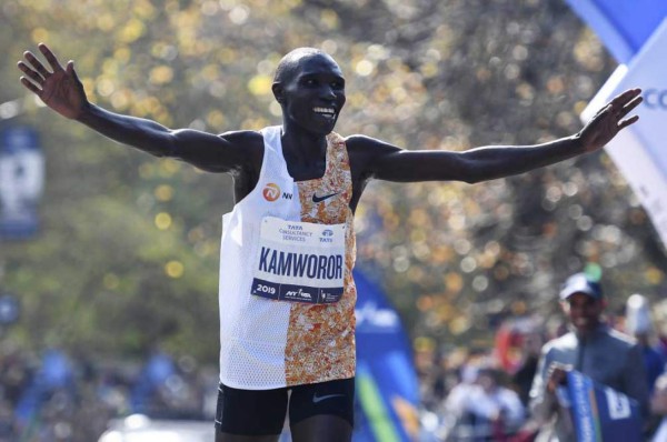 Kenianos ganaron la Maratón de Nueva York, la más famosa del mundo