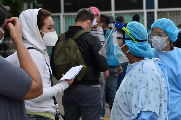 Sin cupos ni pruebas PCR, Honduras llega a fase 5 del coronavirus