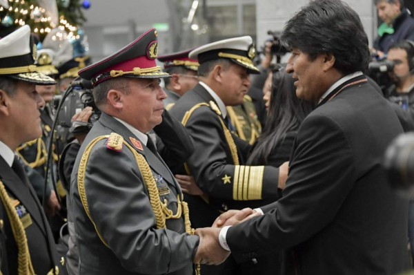 Comandante que pidió renuncia de Evo niega golpe de estado en Bolivia